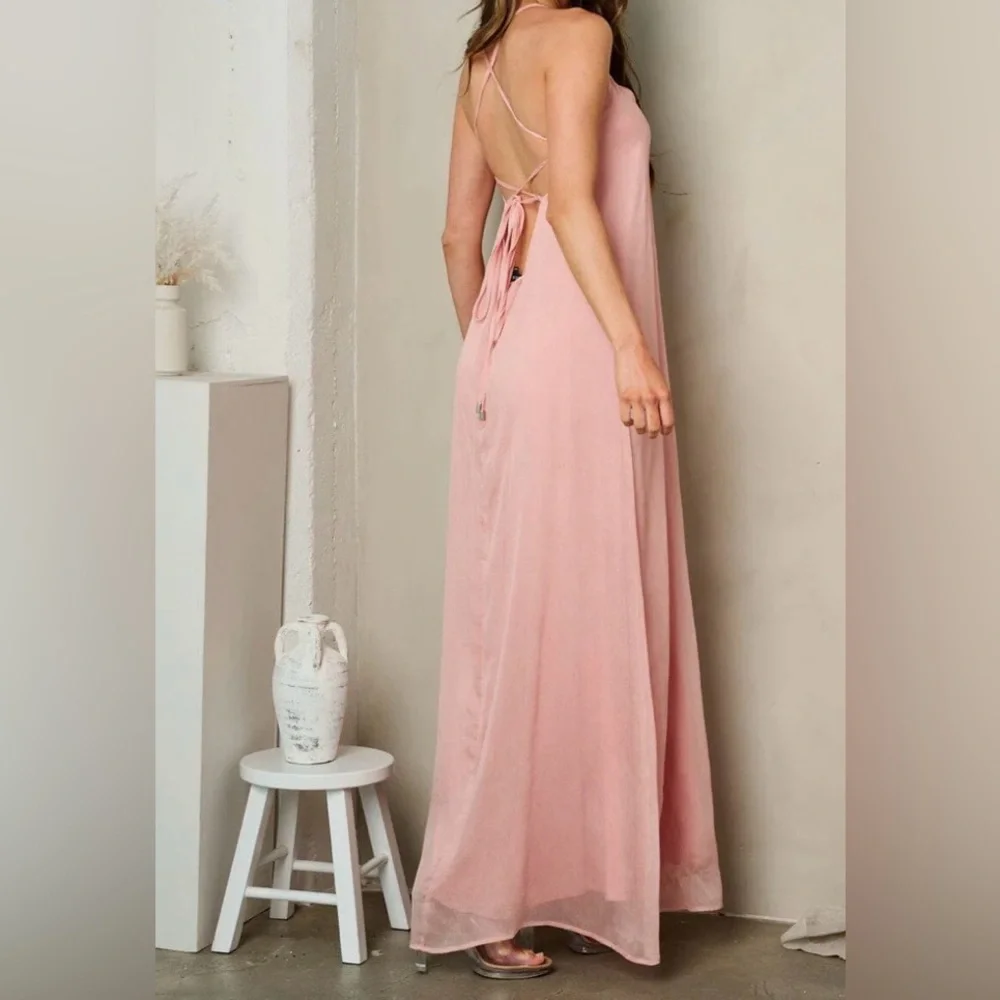 Elegant Pink Maxi Dress (Multiple Sizes Available) - Picture 2 of 2